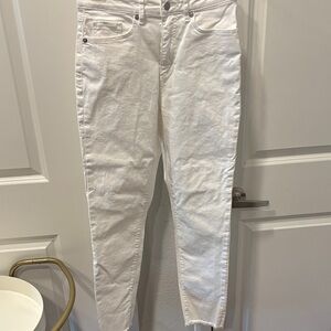 EUC LOFT White Curvy Skinny Jeans